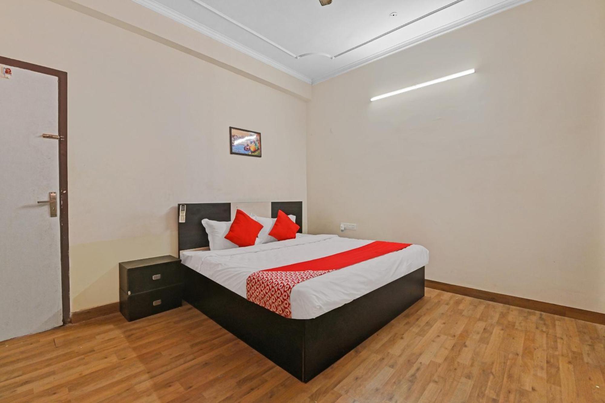 O Ved 2 Hotel 3*